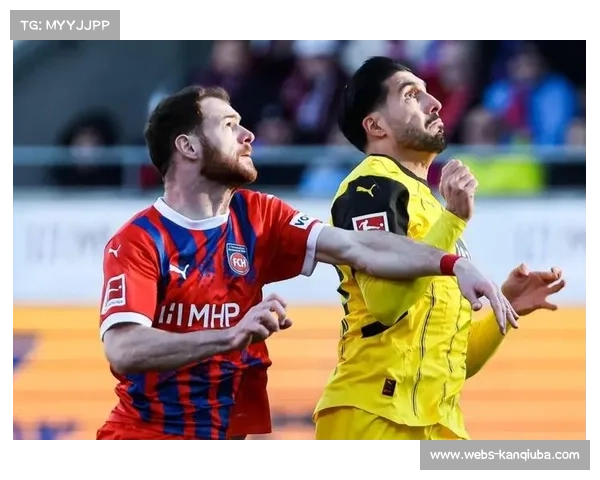 巴黎圣日耳曼锋线火力全开杜埃替补建功助球队锁定胜局